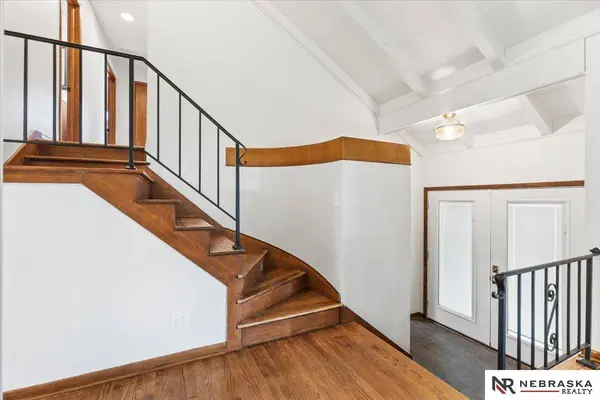 8234 Ralston Avenue, Ralston, NE 68127