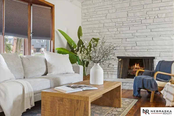 8234 Ralston Avenue, Ralston, NE 68127