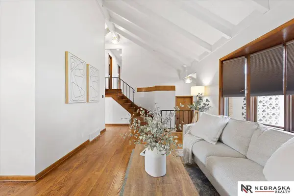 8234 Ralston Avenue, Ralston, NE 68127