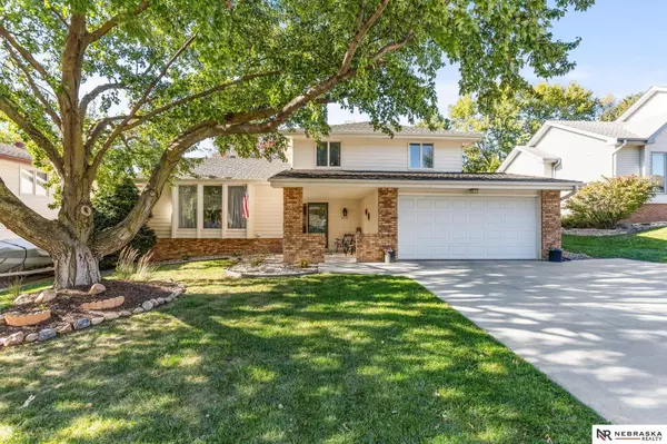 2418 S 154th Circle, Omaha, NE 68144