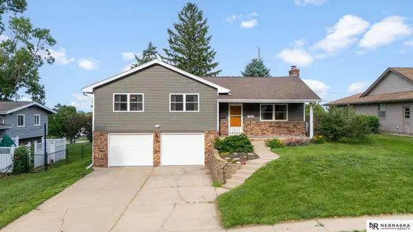 1859 S 133rd ST, Omaha, NE 68144