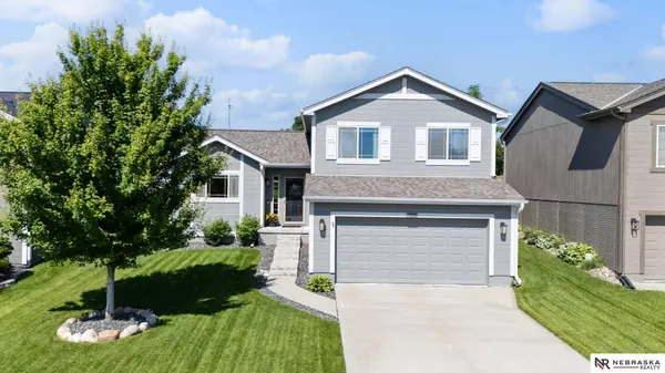 7522 N 143rd Avenue CIR, Omaha, NE 68142