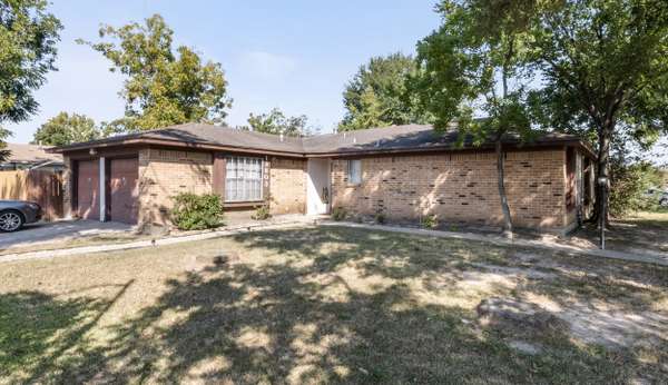13803 Bearwood Rd, Houston, TX 77038-1101
