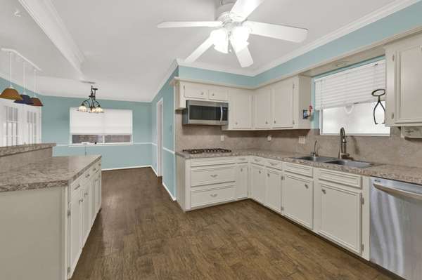 18035 Mountfield Dr, Houston, TX 77084-2326