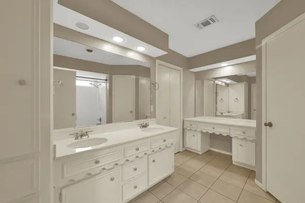 18035 Mountfield Dr, Houston, TX 77084-2326
