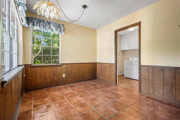 1407 Anvil DR, Houston, TX 77090