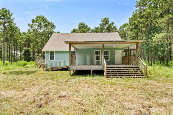 235 Bracewell Cemetery RD, Livingston, TX 77351