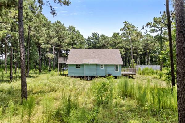 235 Bracewell Cemetery RD, Livingston, TX 77351