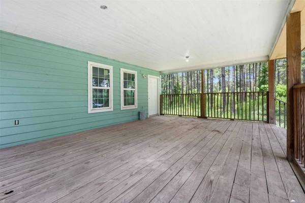 235 Bracewell Cemetery RD, Livingston, TX 77351