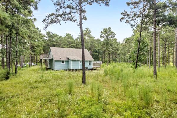 235 Bracewell Cemetery RD, Livingston, TX 77351