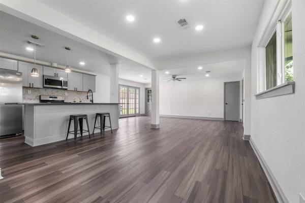 702 Pennington ST, Houston, TX 77022