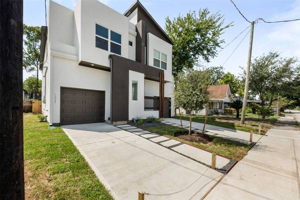1222 E 33rd ST, Houston, TX 77022