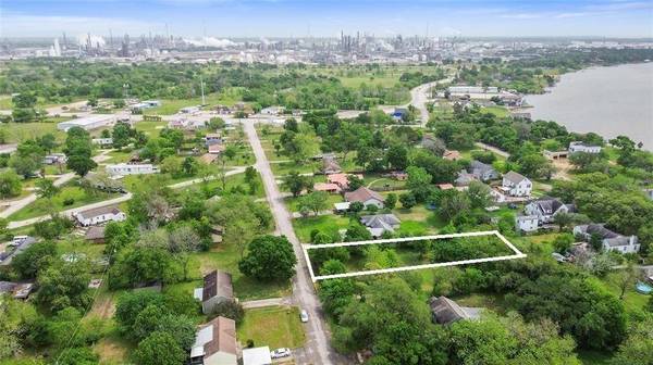 115 Cabaniss AVE, Baytown, TX 77520