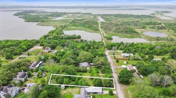 115 Cabaniss AVE, Baytown, TX 77520