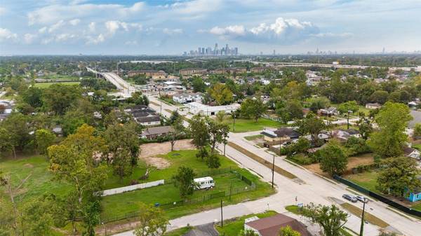4701 Corto ST, Houston, TX 77016