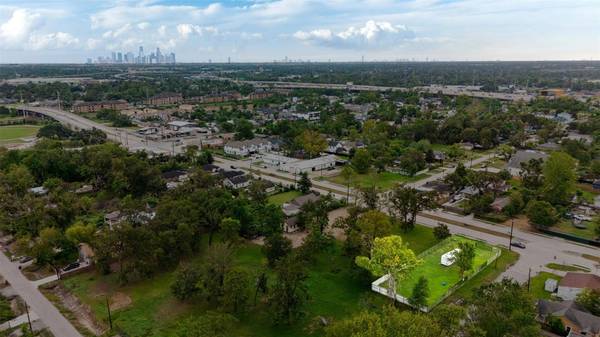 4701 Corto ST, Houston, TX 77016