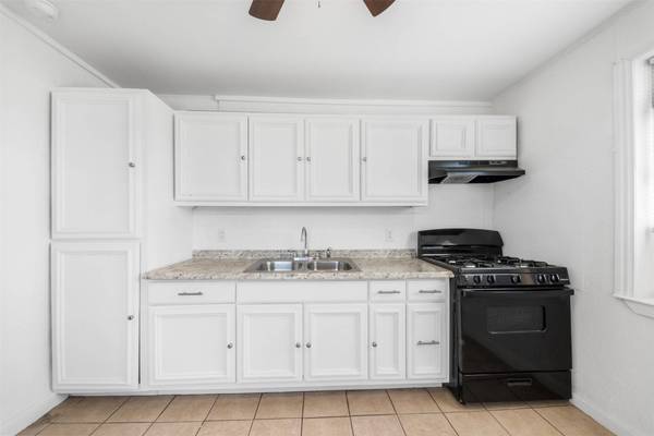 8331 Garland St ST, Houston, TX 77017