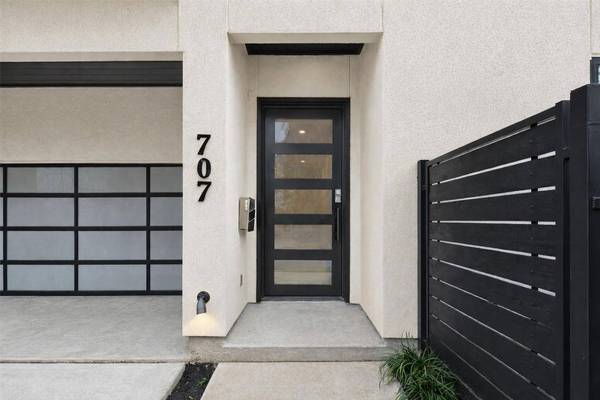 707 W Clay ST, Houston, TX 77019