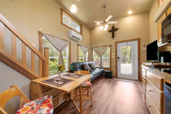 62 Park CT, Cleveland, TX 77327