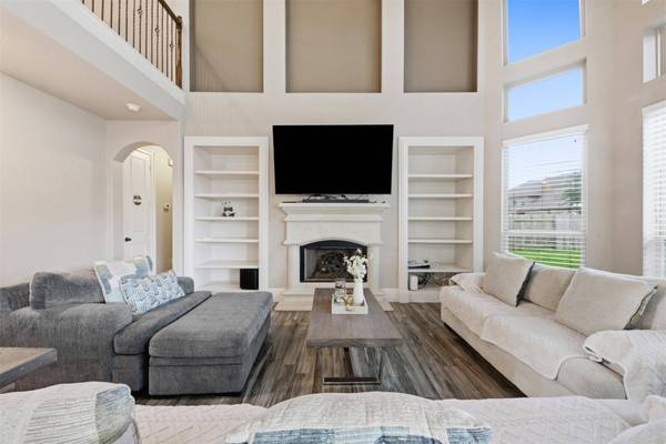 9119 Hills Junction CT, Cypress, TX 77433