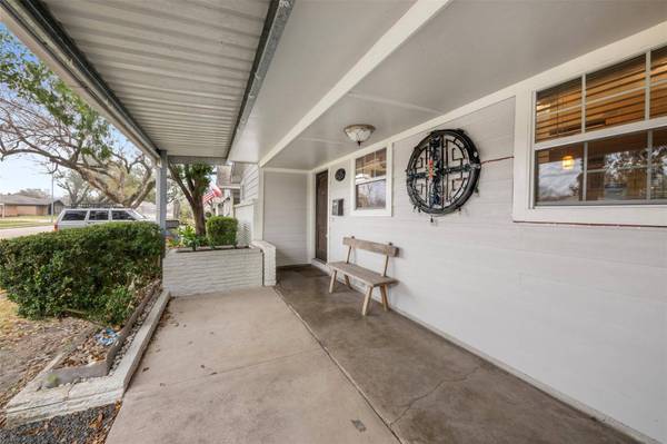 5519 Cheshire LN, Houston, TX 77092