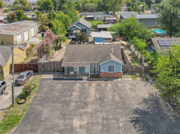 2084 Harland DR, Houston, TX 77055