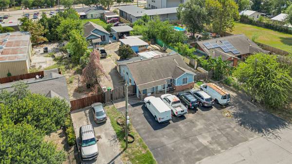 2084 Harland DR, Houston, TX 77055