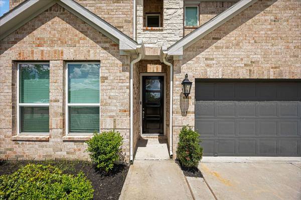 396 Weimer Lagoon RD, La Porte, TX 77571