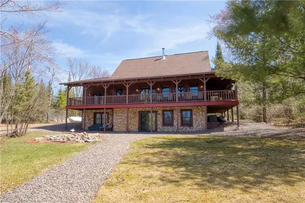 9629N Dun Rovin Road, Hayward, WI 54843