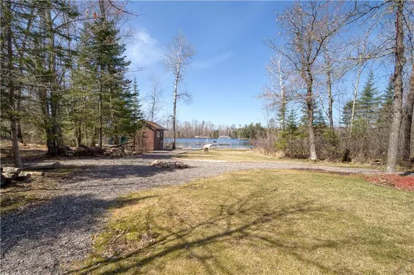 9629N Dun Rovin Road, Hayward, WI 54843