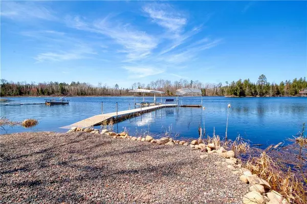 9629N Dun Rovin Road, Hayward, WI 54843