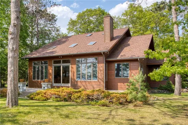 11053N Robin Lane, Hayward, WI 54843