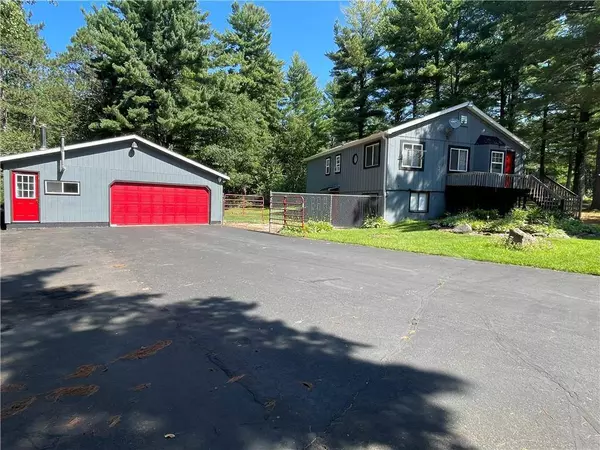 9124 State Hwy 27, Hayward, WI 54843