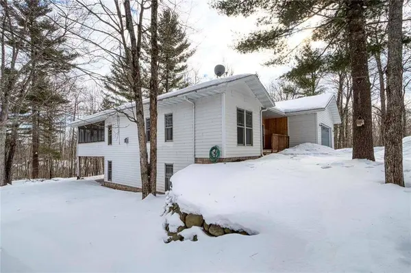 16160W Woodland Hills Drive, Hayward, WI 54843