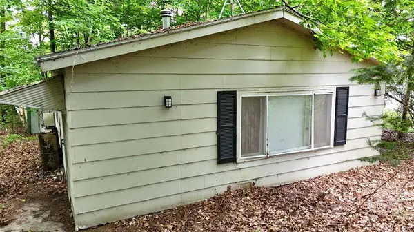7069N Fender Road, Winter, WI 54896
