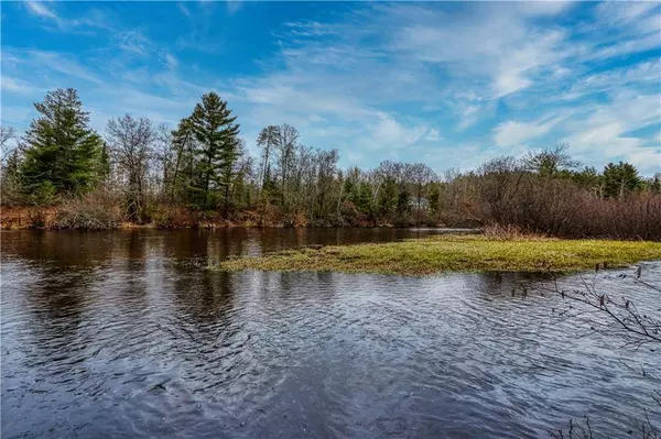 10749 Namekagon Lane, Hayward, WI 54843