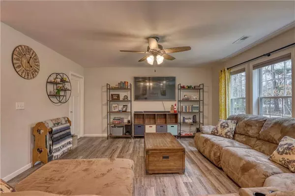 10512 Hamblin Street, Hayward, WI 54843