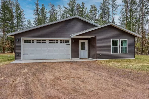 10512 Hamblin Street, Hayward, WI 54843