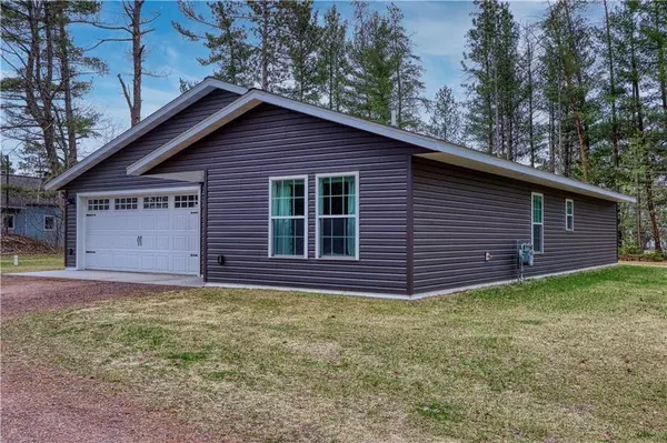 10512 Hamblin Street, Hayward, WI 54843