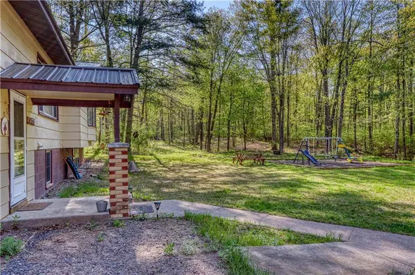 10148 McClaine Road, Hayward, WI 54843