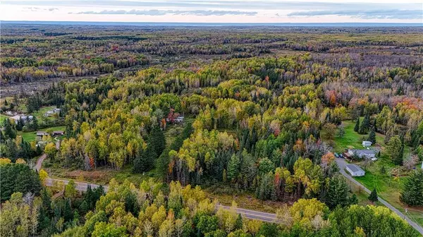 7469 E County Rd B, South Range, WI 54874