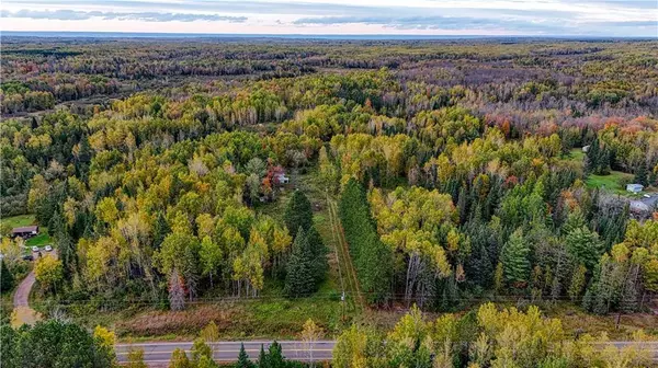 7469 E County Rd B, South Range, WI 54874