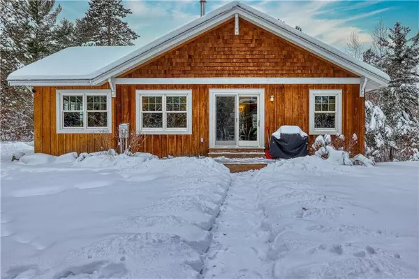 N 8056 North Road, Springbrook, WI 54875