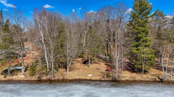 13080 Red Deer Road, Hayward, WI 54843