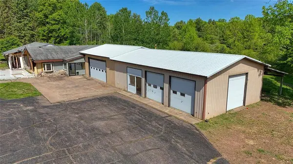 14240 W State Hwy 77, Hayward, WI 54843