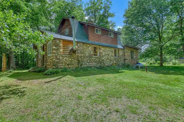 7709 Lake Avenue, Hayward, WI 54843