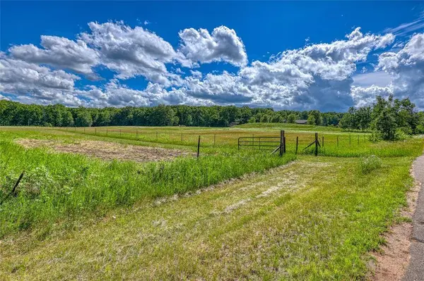 8009 W Fox Road, Spooner, WI 54801