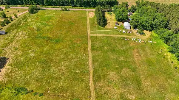 W 8009 Fox Road, Spooner, WI 54801