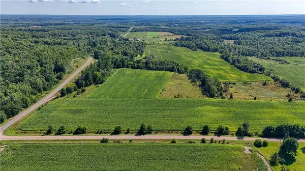 8009 Main Road, Springbrook, WI 54875