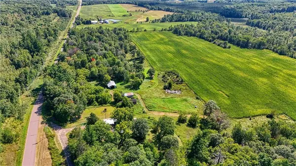 8009 Main Road, Springbrook, WI 54875